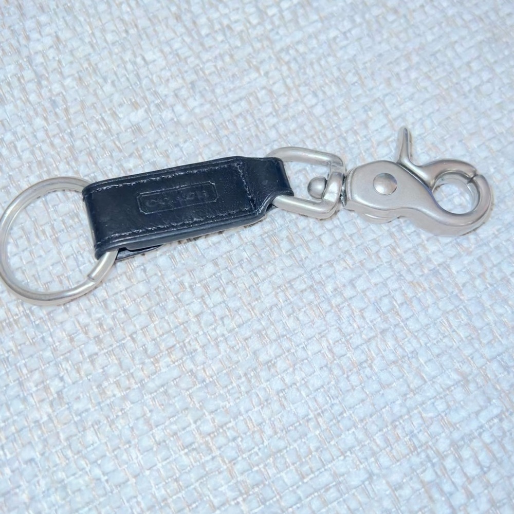 Coach Vintage black leather trigger snap key chain